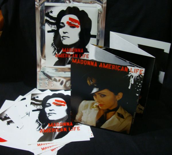 Madonna American Life Taiwan Promo Silver Bag Postcards