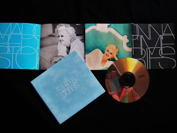 MADONNA BEDTIME STORIES LIMITED EDITION DE VELUDO AZUL RARO