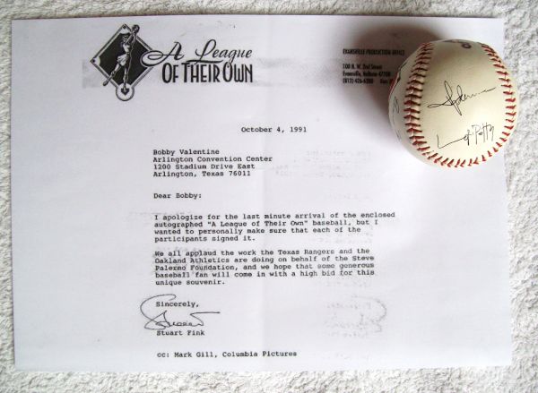 Madonna autografada A League Of Their Own - bola de beisebo