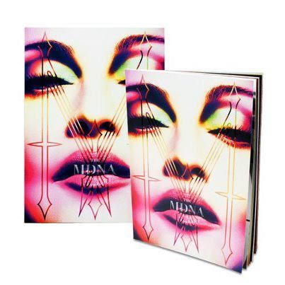 TOUR BOOK MDNA 2012