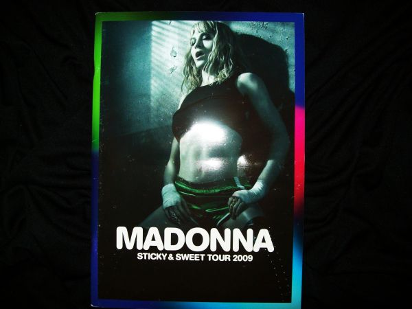 MADONNA STICKY & SWEET TOUR 2009 BOOK RARO